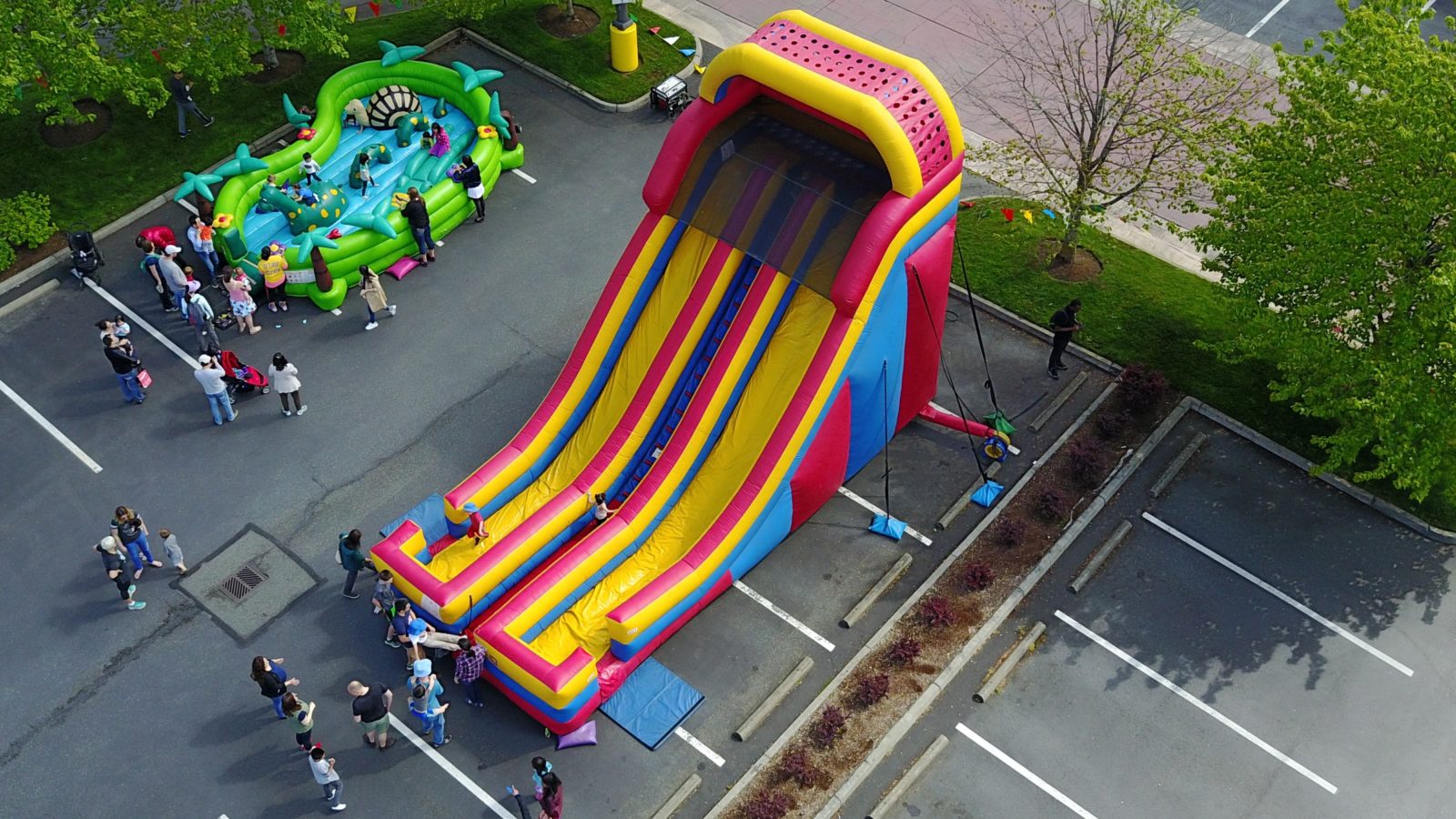 24′ Dual Lane Slide