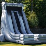 27′ Cliffhanger Dual Lane Slide