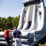 27′ Cliffhanger Dual Lane Slide