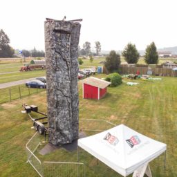 32′ Rock Wall