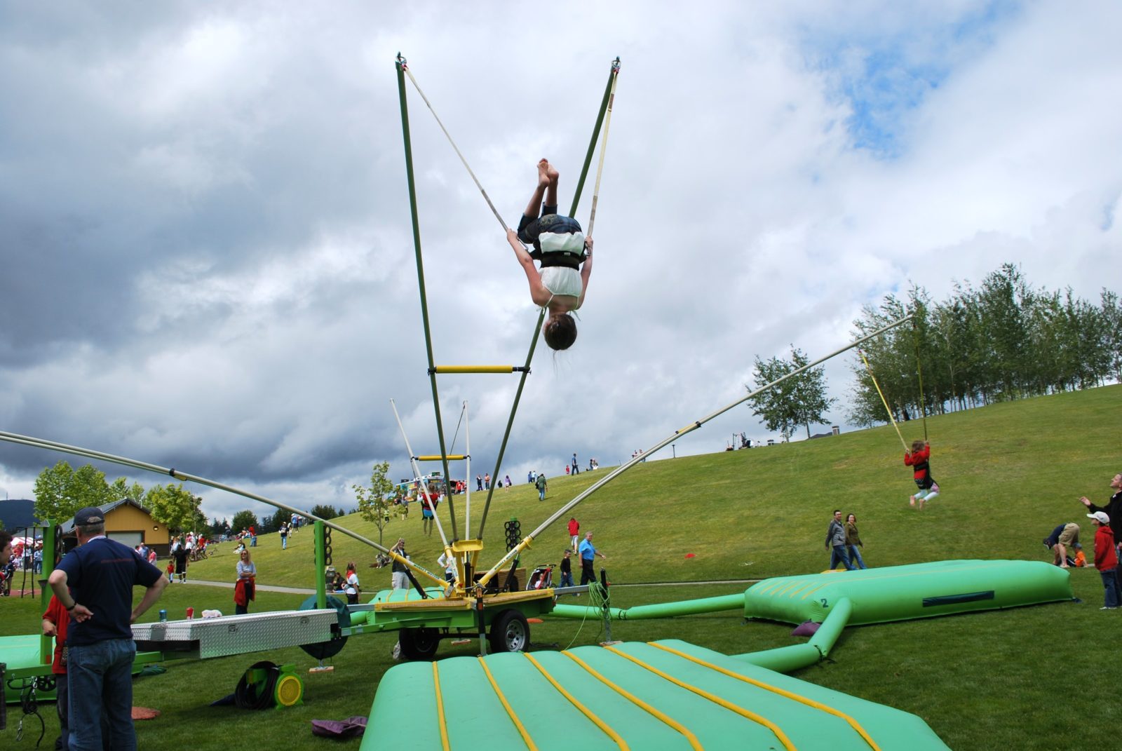 Motion Bungee Trampoline