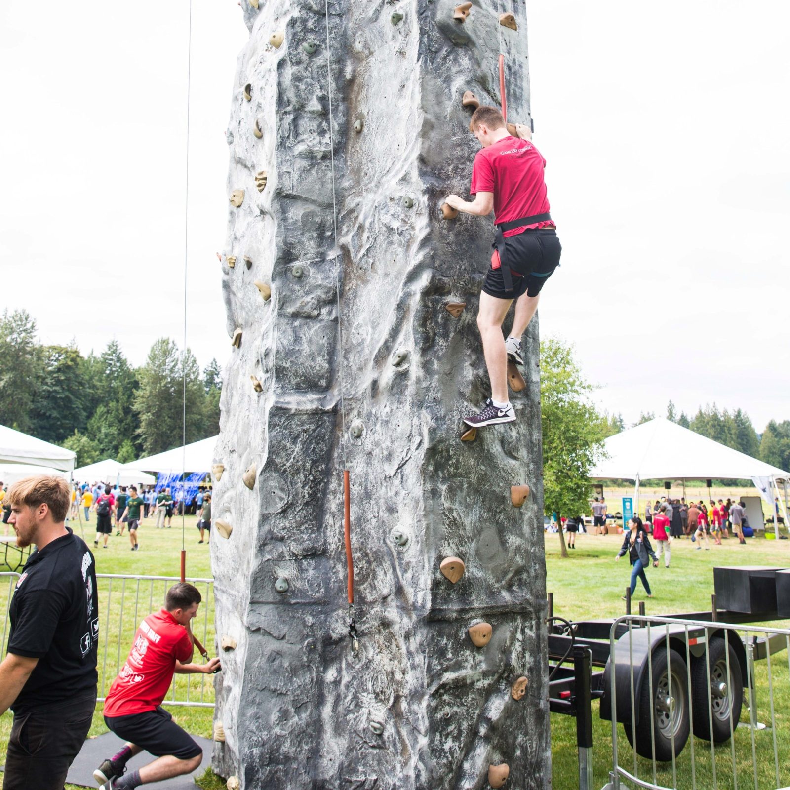 32′ Rock Wall