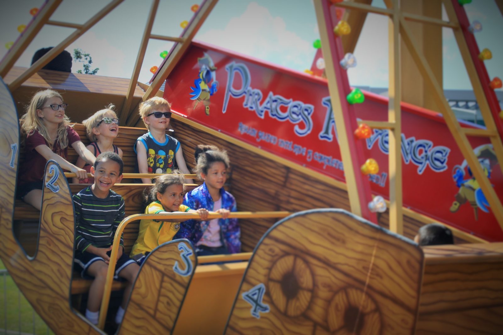 Pendulum Swing Ride