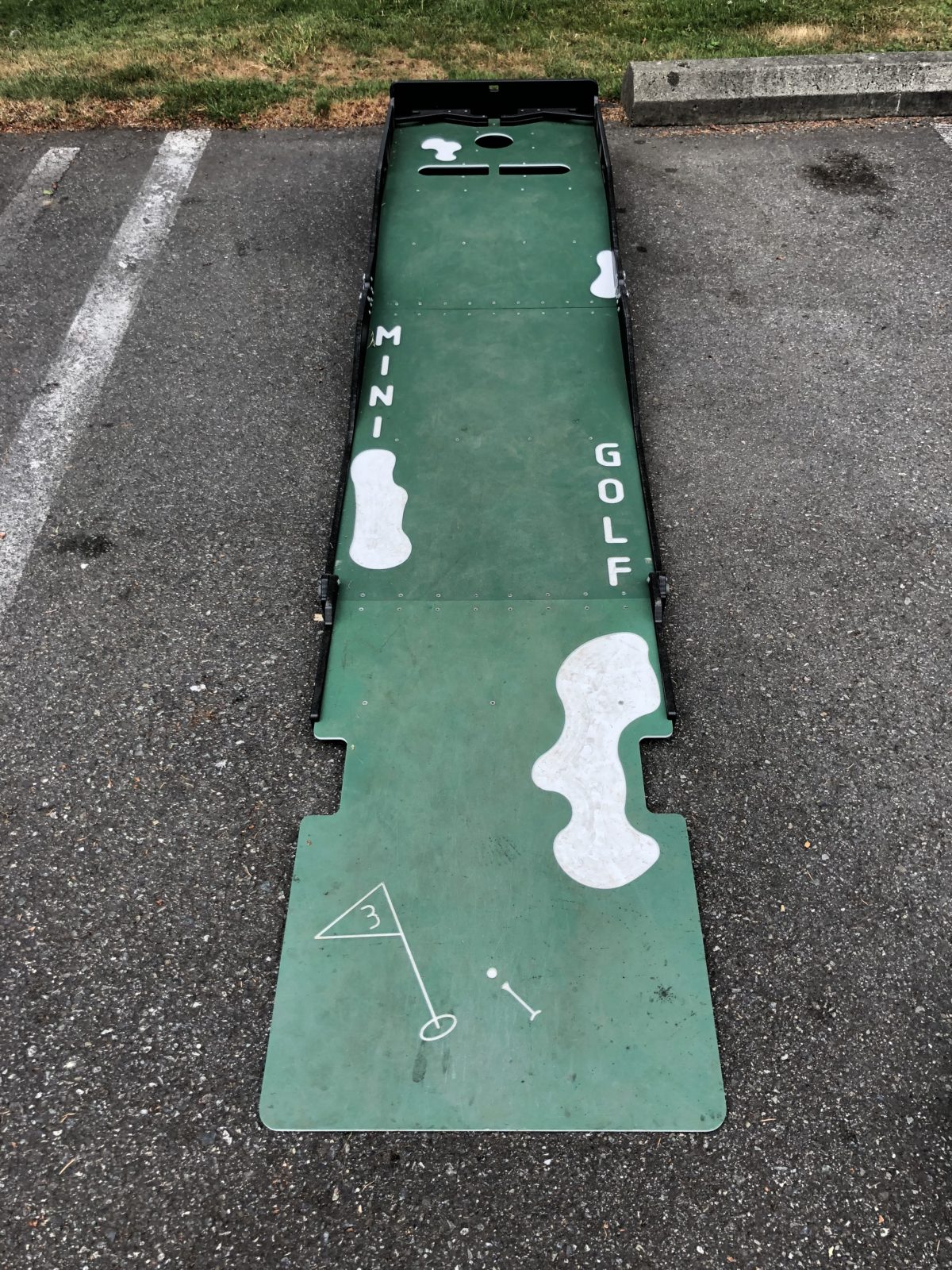 Portable Mini Golf (9 Hole)