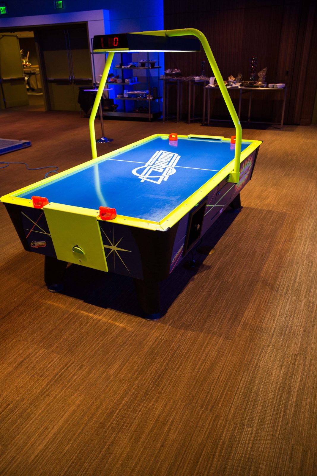 Air Hockey Table