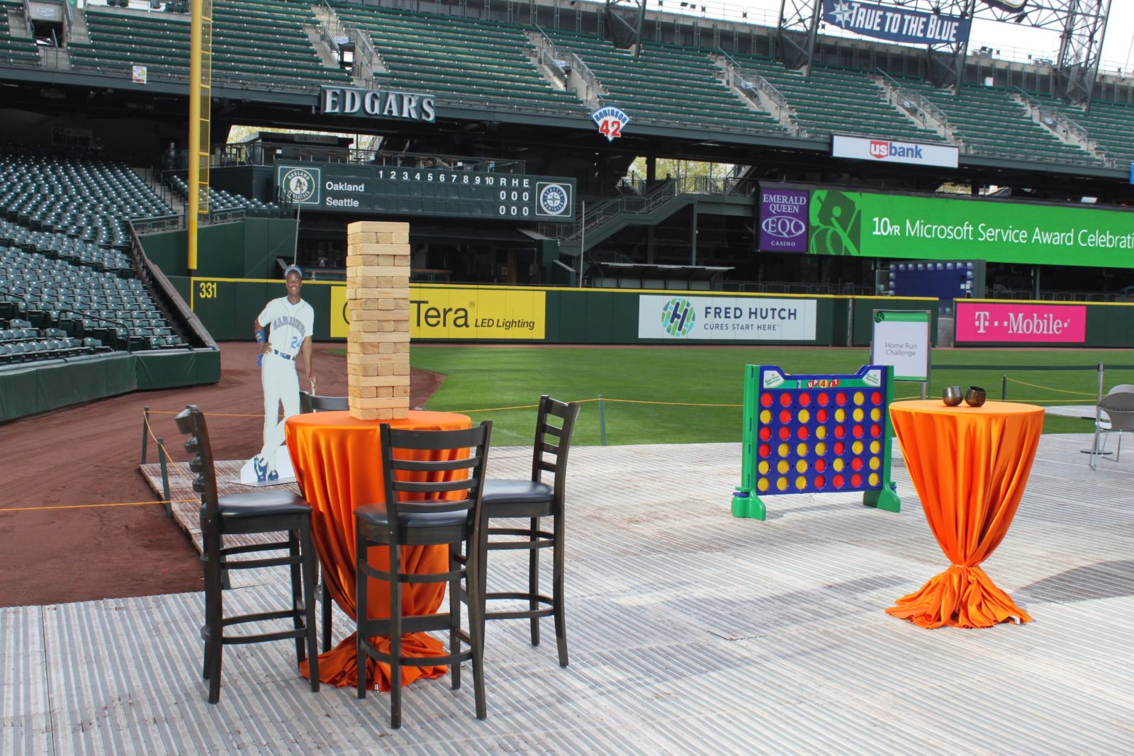 outdoor cocktail table rentals