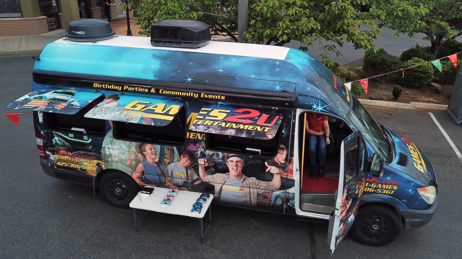 Mobile Video Game Theater