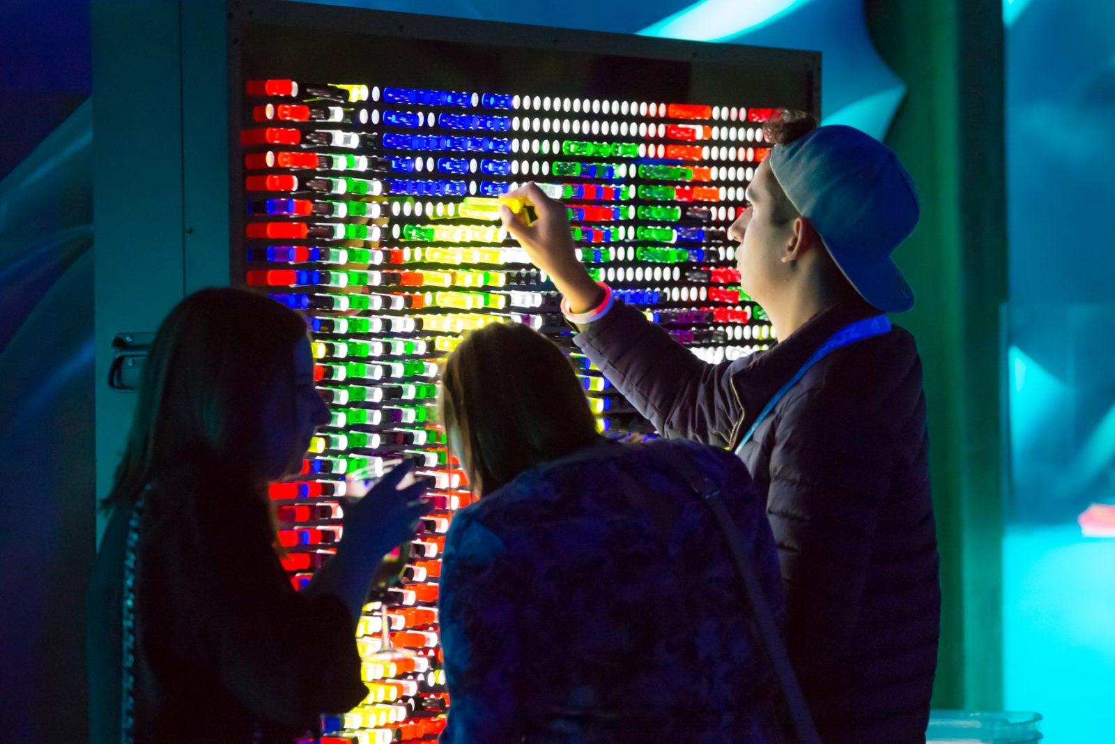 drawing with giant lite brite