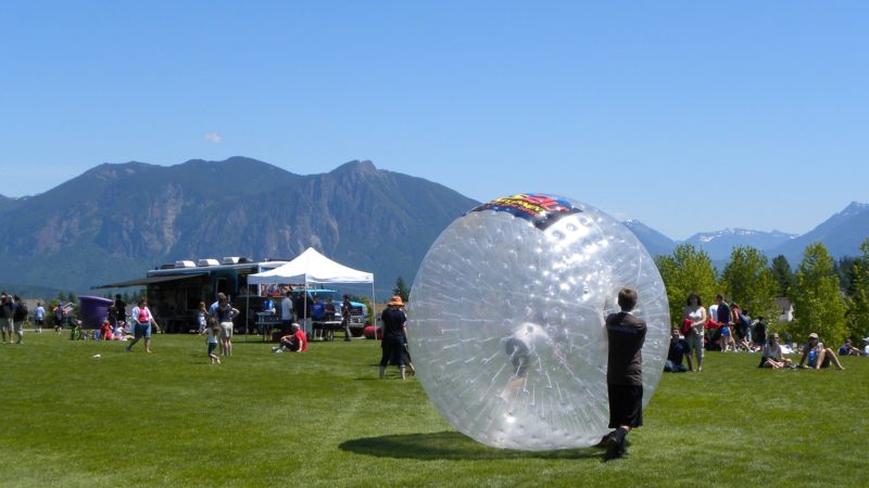 rent zorb balls