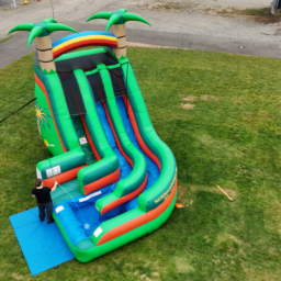 Tropical Wild Splash Slide & Pool