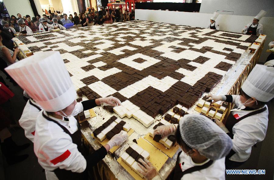 serving a giant cake