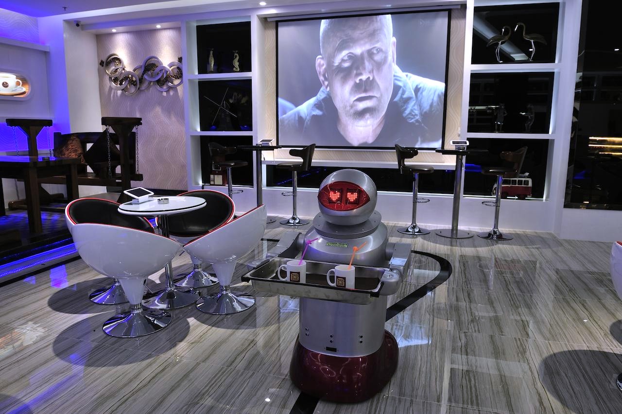 Hologram Teleconferencing and Other Insane Hotel Technology