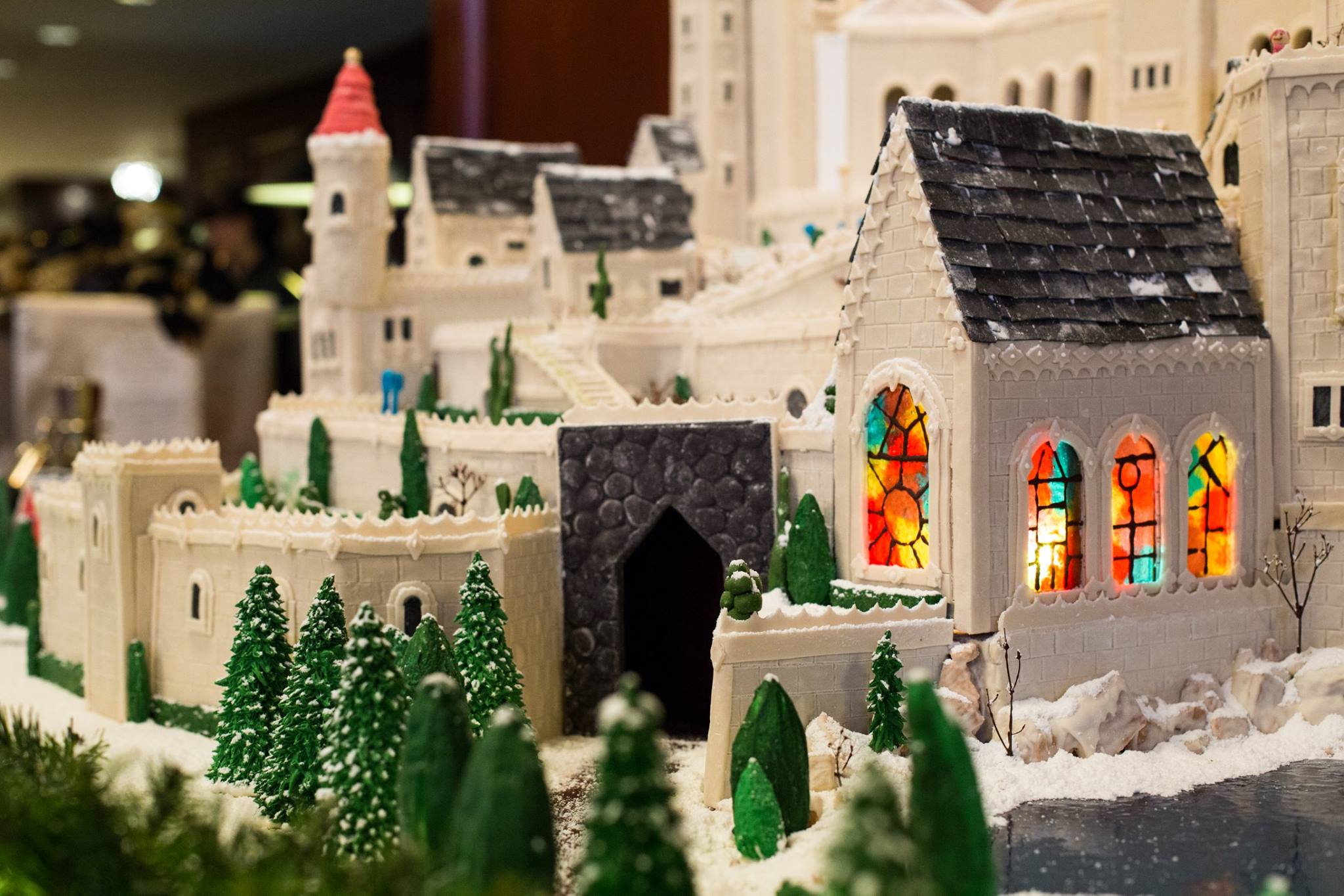 Top 10 Gingerbread House Displays From Around The World