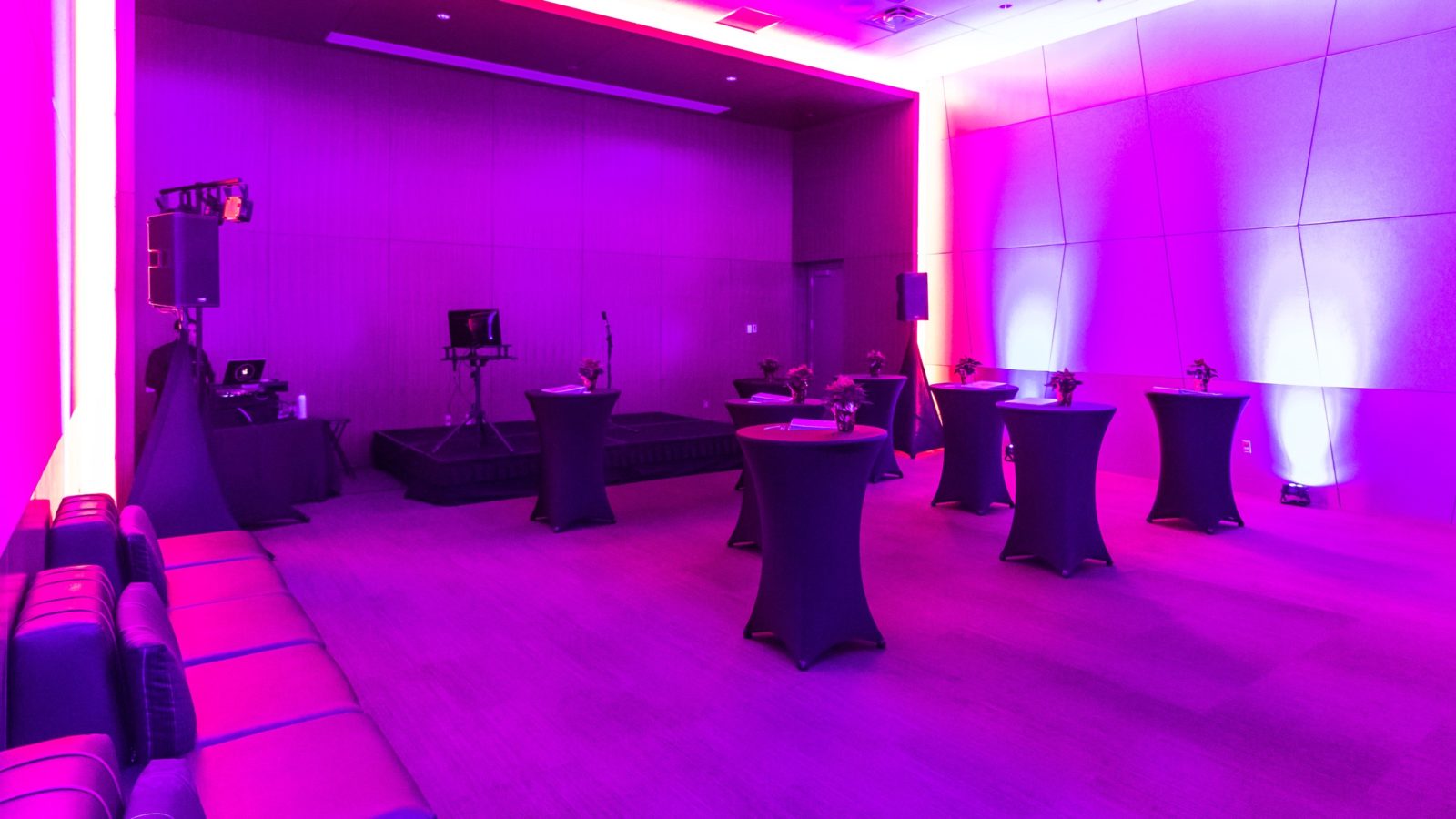 cocktail tables for rent near you
