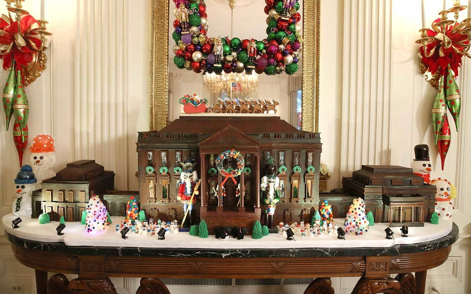 White House Gingerbread House 