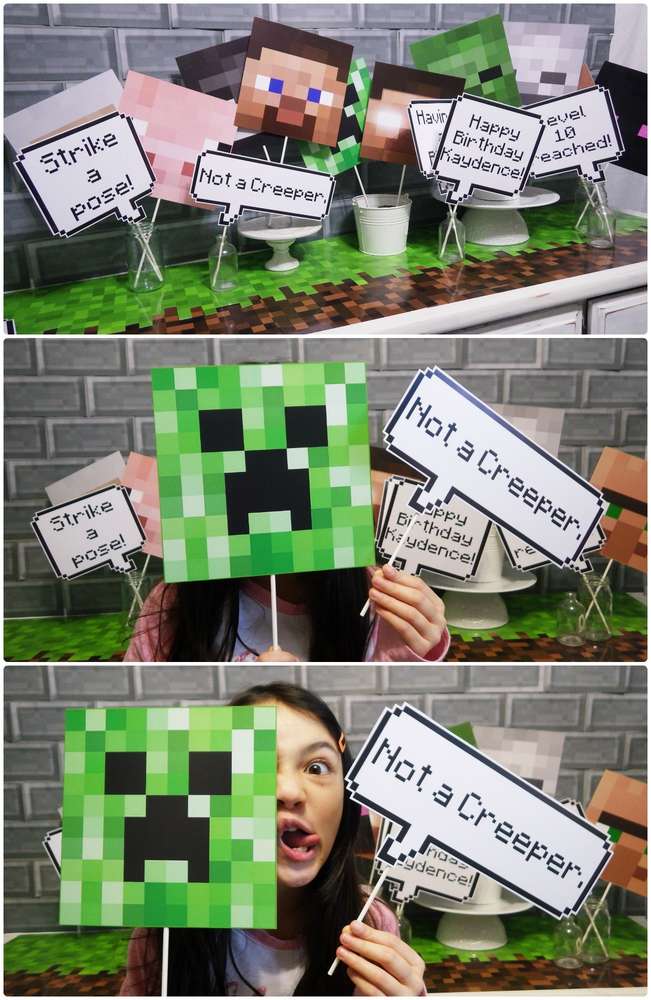 Minecraft themed photo booth 