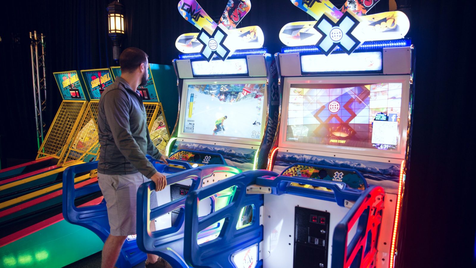 Snowboarding Arcade Game