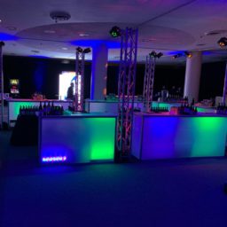 gaming lounge services