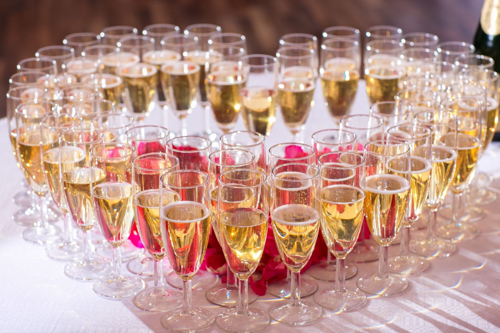 elegant champagne heart display 