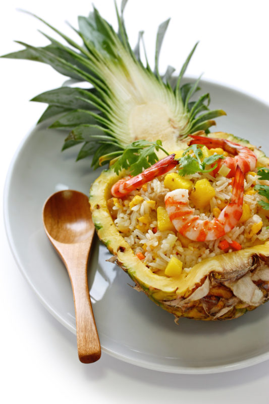 pineapple fried rice with shrimp
