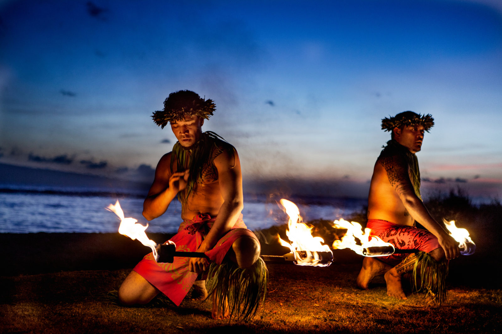 hawaiian luau fire dancers