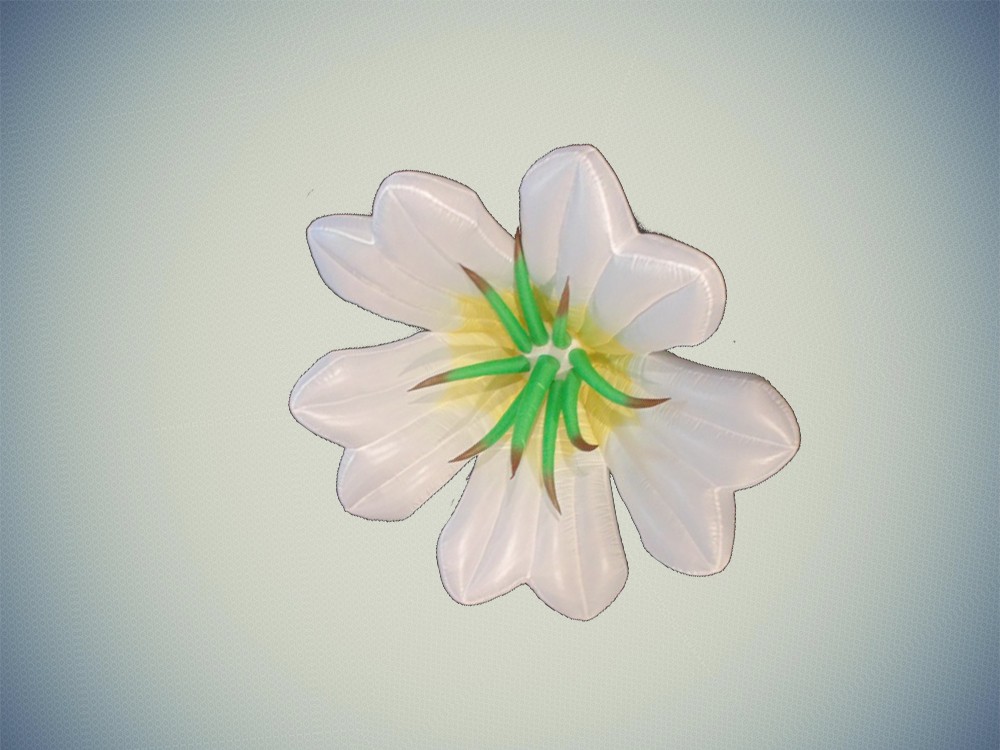 white daisy sculpture
