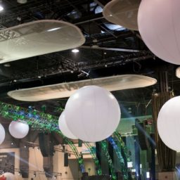 osum white spheres