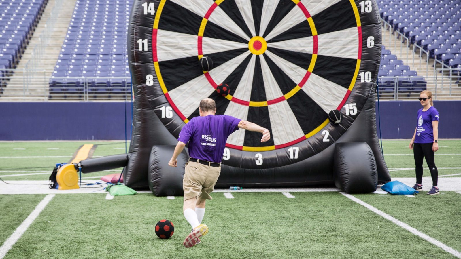 Giant Outdoor Games