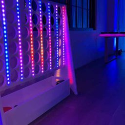 LED Giant Connect 4