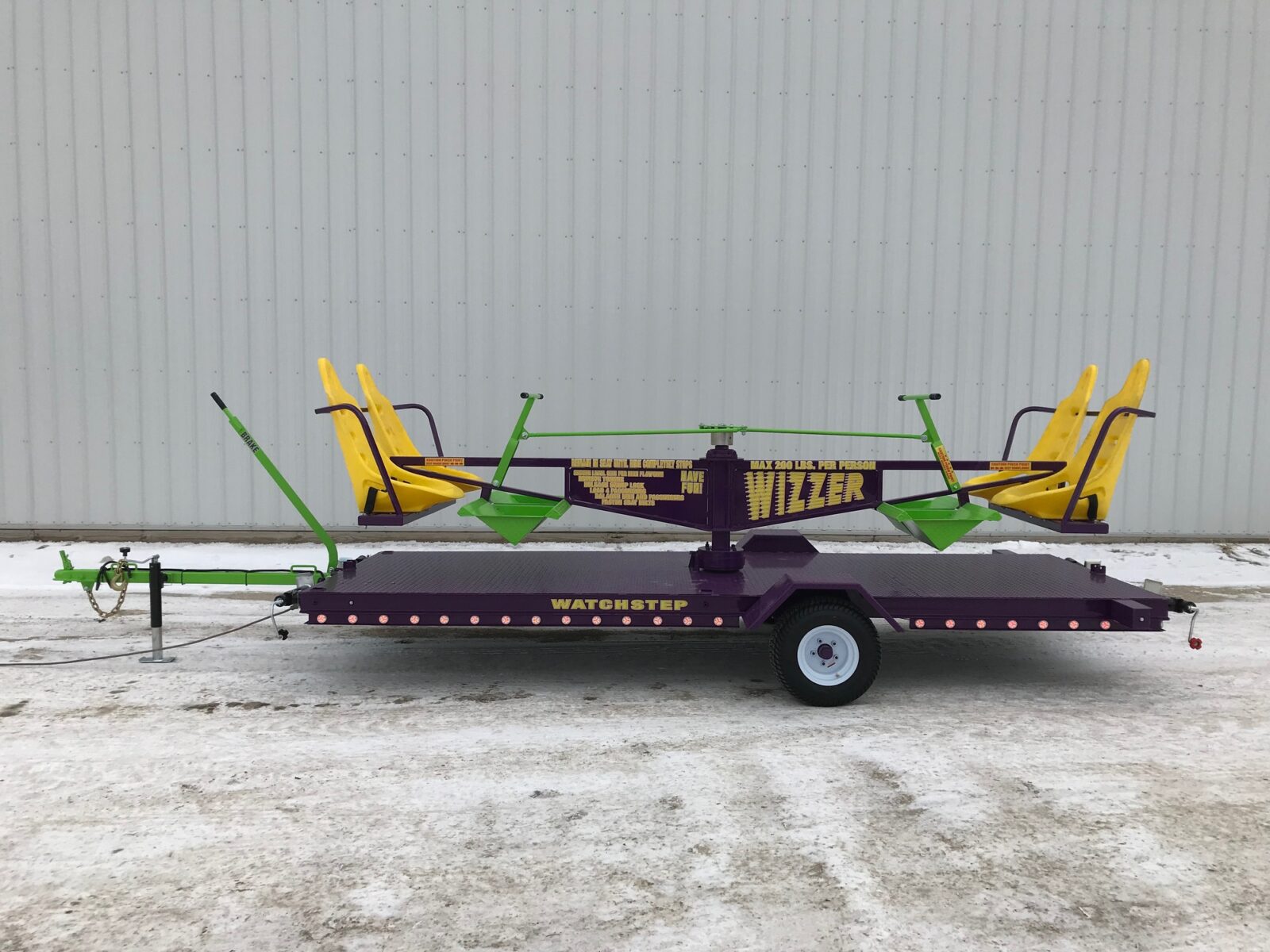 The Wizzer Carnival Ride